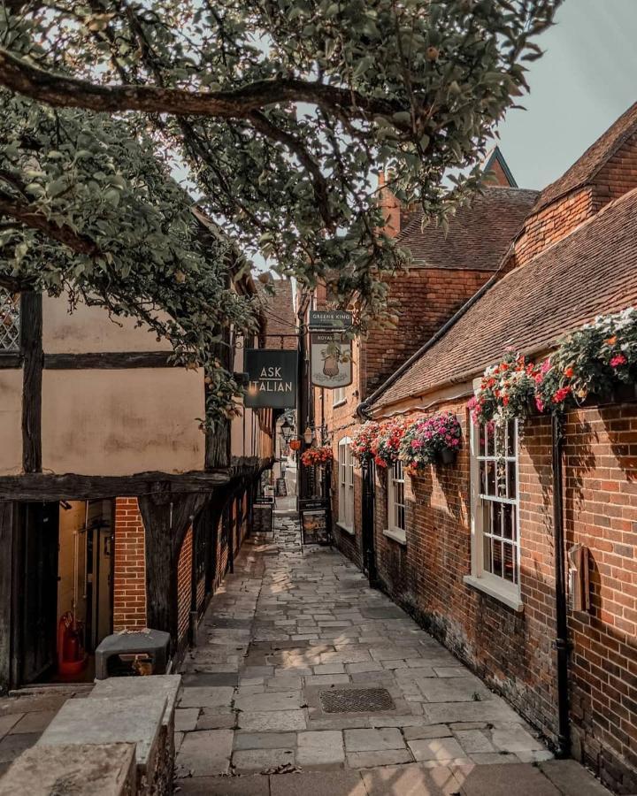 Winchester Retreat Lejlighed Eksteriør billede