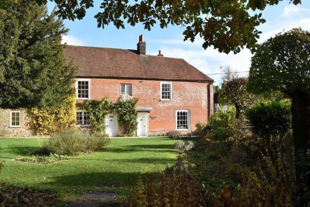 Winchester Retreat Lejlighed Eksteriør billede
